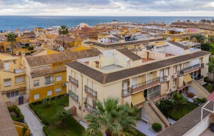Sale - Bungalow -
Torrevieja - La veleta
