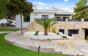 Venta - Villa -
Los Balcones