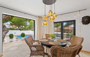 Venta - Villa -
Los Balcones