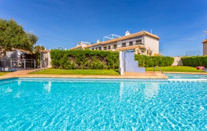 Resale - Bungalow -
Torrevieja - Los Frutales